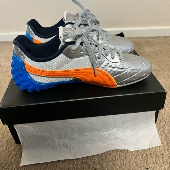 PUMA x FENTY - Picture 3 of 3